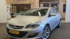 Gebruikt 2015 Opel Astra Sport Hatchback | € 7.995 (Goede deal)