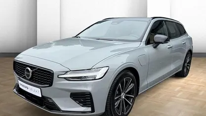 Occasion Volvo V60 Plus 349 PK (256 kW) 2025 Grijs Stationwagen