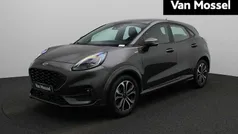 Grijs Gebruikt 2023 Ford Puma ST-Line SUV | € 23.445 (Eerlijke prijs)