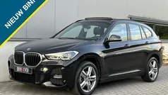 Zwart, metallic lak Gebruikt 2022 BMW X1 M Sport SUV | € 33.995 (Eerlijke prijs)