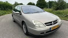 Beige Gebruikt 2004 Citroën C5 Hatchback | € 995 (Eerlijke prijs)