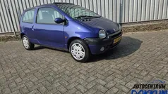Blauw Gebruikt 2001 Renault Twingo Hatchback | € 1.299 (Eerlijke prijs)