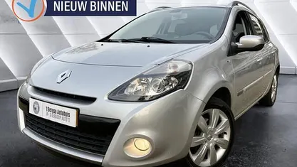 Occasion Renault Clio GrandTour Night&Day 111 PK (81 kW) 2012 Grijs Stationwagen