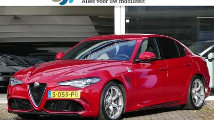 Occasion 2019 Alfa Romeo Giulia Quadrifoglio Sedan | € 64.850 (Eerlijke prijs)