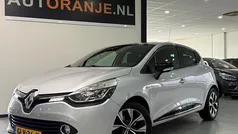 Gebruikt 2015 Renault Clio IV Collection Hatchback | € 6.699 (Eerlijke prijs)