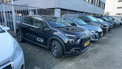 Zwart Occasion 2024 Citroën C3 PureTech Hatchback | € 20.440 (Eerlijke prijs)
