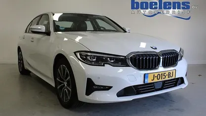 Occasion BMW 330 113 PK (83 kW) 2020 Wit Sedan
