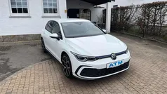 Wit Gebruikt 2021 VW Golf VIII Sport Sedan | € 27.490 (Eerlijke prijs)