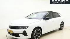 Gebruikt 2024 Opel Astra Ultimate Hatchback | € 35.950 (Eerlijke prijs)