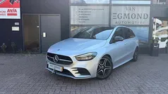 Grijs Gebruikt 2020 Mercedes B180 Advantage MPV | € 24.950 (Eerlijke prijs)