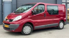 Rood Gebruikt 2010 Renault Trafic Van | € 6.250 (Eerlijke prijs)