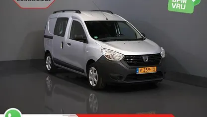 Grijs Gebruikt 2019 Dacia Dokker MPV | € 8.944 (Eerlijke prijs)