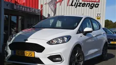 Wit Gebruikt 2019 Ford Fiesta ST-Line Hatchback | € 12.950 (Eerlijke prijs)