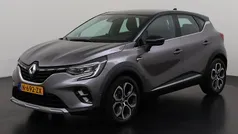 Grijs Gebruikt 2021 Renault Captur Intens SUV | € 22.495 (Eerlijke prijs)