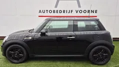 Zwart Gebruikt 2013 Mini Cooper Chili Hatchback | € 9.545 (Eerlijke prijs)