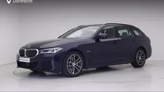 Gebruikt 2023 BMW 530e Comfort Edition Stationwagen | € 45.895 (Eerlijke prijs)