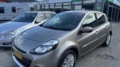 Gebruikt 2011 Renault Clio II Collection Hatchback | € 4.950 (Eerlijke prijs)