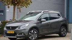 Grijs Gebruikt 2019 Peugeot 2008 Allure SUV | € 14.950 (Super prijs)