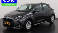 Grijs Gebruikt 2020 Toyota Yaris Hybrid Active Hatchback | € 18.295 (Eerlijke prijs)