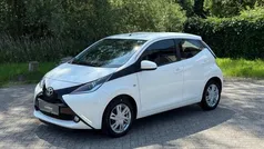 Gebruikt 2016 Toyota Aygo Hatchback | € 7.250 (Eerlijke prijs)