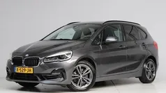 Grijs Gebruikt 2020 BMW 220 Executive Stationwagen | € 23.945 (Goede deal)