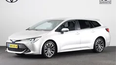 Zilver Gebruikt 2020 Toyota Corolla Limited Stationwagen | € 23.945 (Eerlijke prijs)