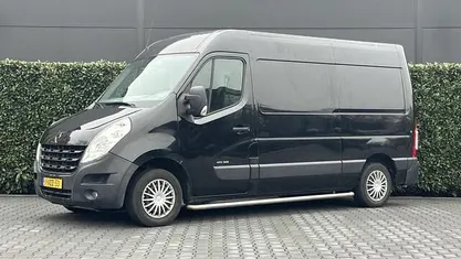 Occasion 2012 Renault Master Stationwagen | € 5.950 (Super prijs)