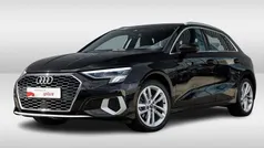 Zwart Gebruikt 2023 Audi A3 Sportback Advanced Hatchback | € 32.450 (Eerlijke prijs)