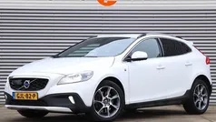 Wit Gebruikt 2014 Volvo V40 CC Ocean Race Stationwagen | € 18.950 (Goede deal)