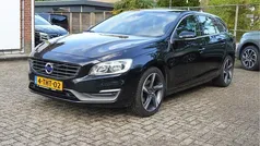 Zwart Gebruikt 2014 Volvo V60 Momentum Stationwagen | € 7.800 (Eerlijke prijs)