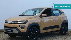 Licht bruin Gebruikt 2024 Dacia Spring Extreme Hatchback | € 16.945 (Eerlijke prijs)