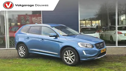Blauw Gebruikt 2017 Volvo XC60 R-Design SUV | € 22.950 (Super prijs)