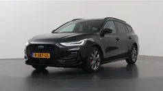 Gebruikt 2022 Ford Focus ST-Line Stationwagen | € 19.830 (Eerlijke prijs)