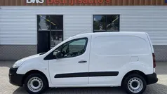 Wit Gebruikt 2018 Peugeot Partner S Van | € 7.950 (Eerlijke prijs)