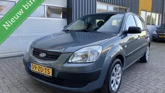 Gebruikt 2008 Kia Rio Hatchback | € 2.649 (Eerlijke prijs)