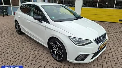Wit Gebruikt 2019 Seat Ibiza Business Hatchback | € 15.950 (Eerlijke prijs)