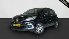 Zwart metallic Gebruikt 2018 Renault Captur Zen SUV | € 11.850 (Eerlijke prijs)