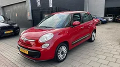 Rood, metallic lak Gebruikt 2014 Fiat 500L Easy MPV | € 4.999 (Goede deal)