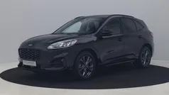 Zwart Gebruikt 2022 Ford Kuga ST-Line SUV | € 24.700 (Goede deal)
