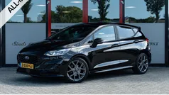 Zwart Gebruikt 2022 Ford Fiesta ST-Line Hatchback | € 18.950 (Eerlijke prijs)
