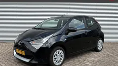 Gebruikt 2021 Toyota Aygo X-play Hatchback | € 9.495 (Goede deal)