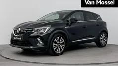 Zwart Gebruikt 2020 Renault Captur Initiale Paris SUV | € 22.435 (Eerlijke prijs)