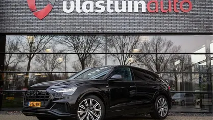 Zwart Gebruikt 2023 Audi Q8 Advanced Plus SUV | € 69.950 (Goede deal)