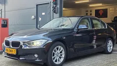 Zwart Gebruikt 2013 BMW 320 Efficient Dynamics Sedan | € 8.740 (Goede deal)