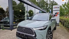 Groen Gebruikt 2024 Toyota Corolla Cross Comfort SUV | € 35.950 (Eerlijke prijs)