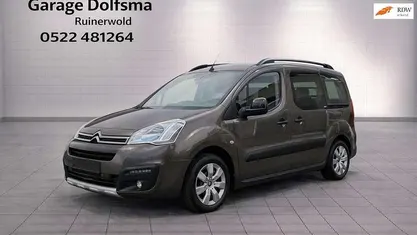 Grijs Occasion 2016 Citroën Berlingo XTR MPV | € 8.950 (Goede deal)