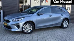 Gebruikt 2020 Kia Ceed Hatchback | € 15.895 (Eerlijke prijs)