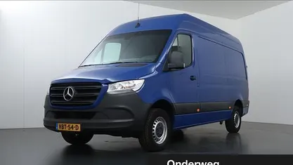 Blauw Gebruikt 2019 Mercedes Sprinter Van | € 27.950 (Eerlijke prijs)