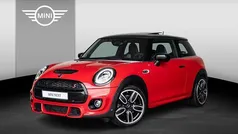 Rood Gebruikt 2021 Mini Cooper S Hatchback | € 27.950 (Eerlijke prijs)