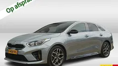 Grijs, metallic lak Gebruikt 2021 Kia ProCeed GT-Line Hatchback | € 20.900 (Eerlijke prijs)